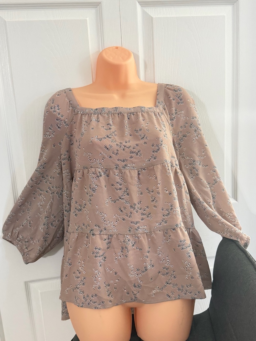 Reitmans Signature Dusty Mauve Floral Blouse